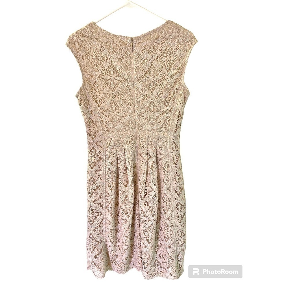 London Times NWT sz 10 classy oatmeal crochet/lined. Back zip/soft material. New - Picture 12 of 15